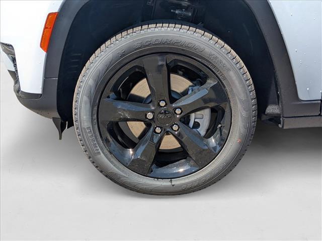 new 2025 Jeep Grand Cherokee L car, priced at $46,995