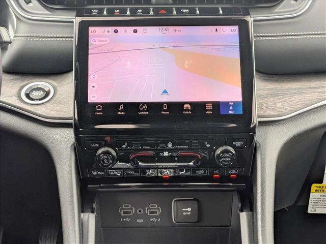new 2025 Jeep Grand Cherokee car, priced at $42,580