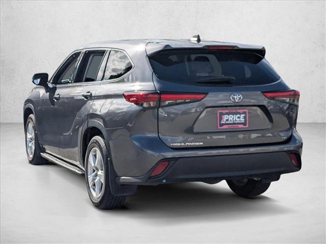 used 2022 Toyota Highlander car, priced at $30,991