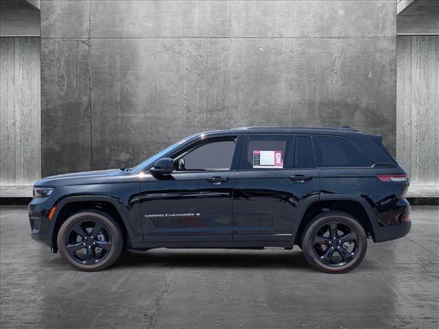 used 2023 Jeep Grand Cherokee car, priced at $30,788