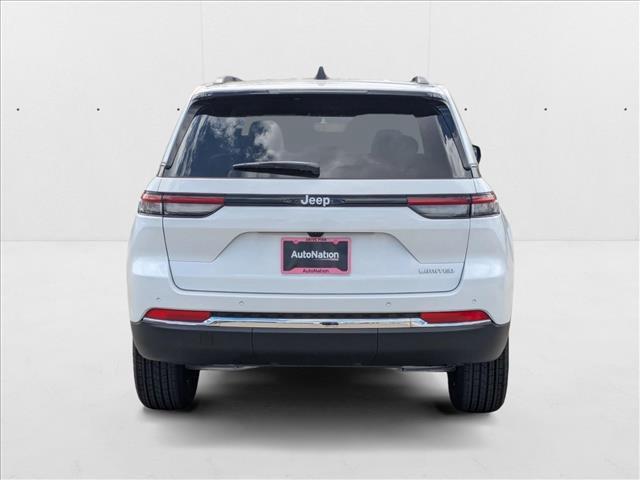 new 2025 Jeep Grand Cherokee car, priced at $42,650