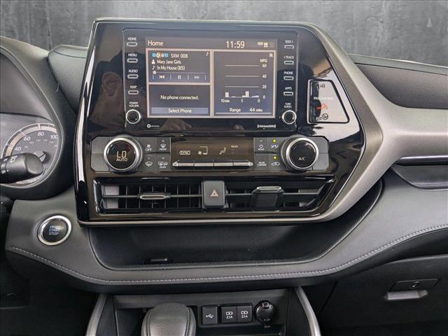 used 2020 Toyota Highlander car, priced at $28,495