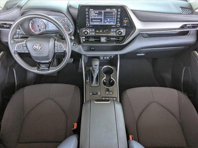 used 2020 Toyota Highlander car, priced at $28,495