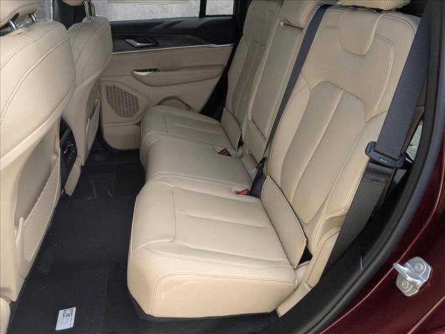 new 2025 Jeep Grand Cherokee car, priced at $45,495