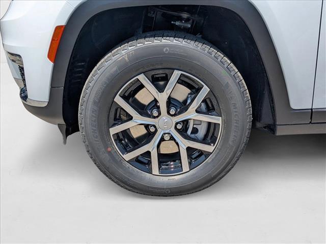 new 2025 Jeep Grand Cherokee L car, priced at $44,400