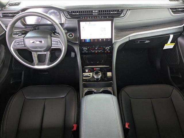 new 2025 Jeep Grand Cherokee L car, priced at $47,689