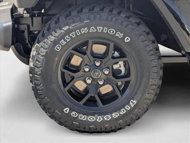 new 2025 Jeep Gladiator car, priced at $44,995