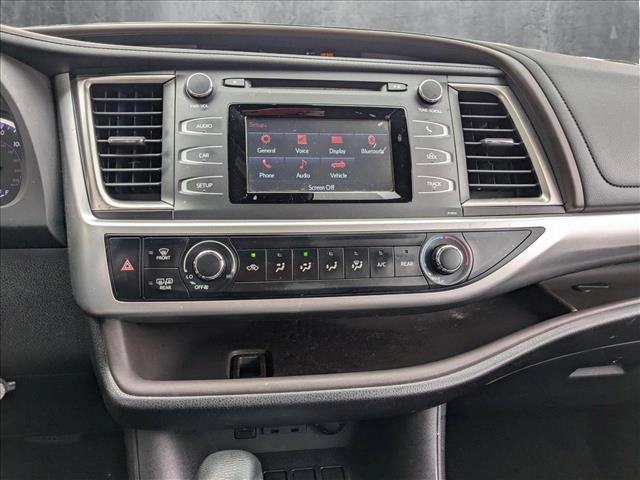 used 2019 Toyota Highlander car, priced at $22,595