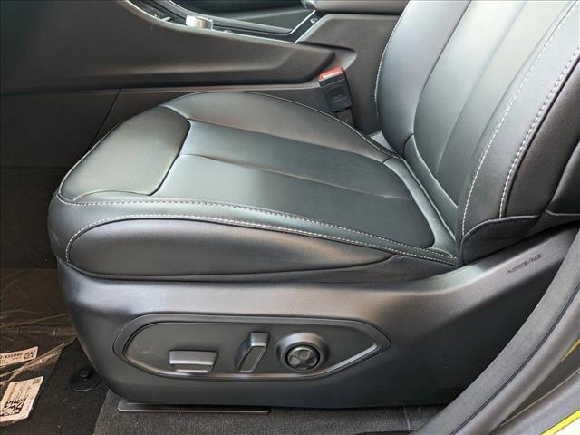 new 2024 Jeep Grand Cherokee car, priced at $45,991