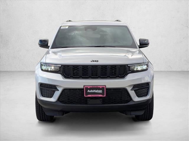 new 2025 Jeep Grand Cherokee car, priced at $42,480