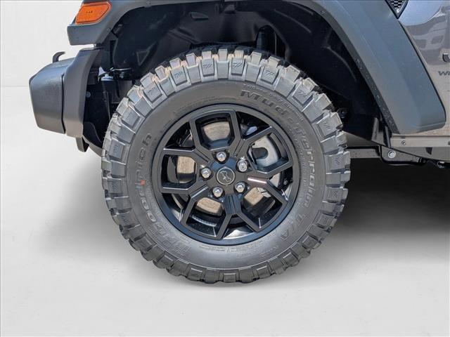 new 2025 Jeep Wrangler car, priced at $33,991