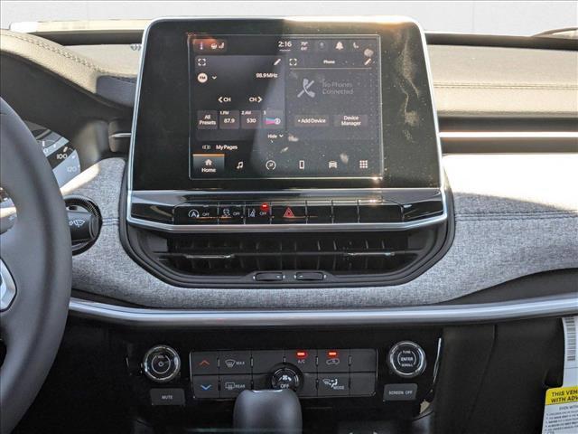 new 2025 Jeep Compass car, priced at $25,995