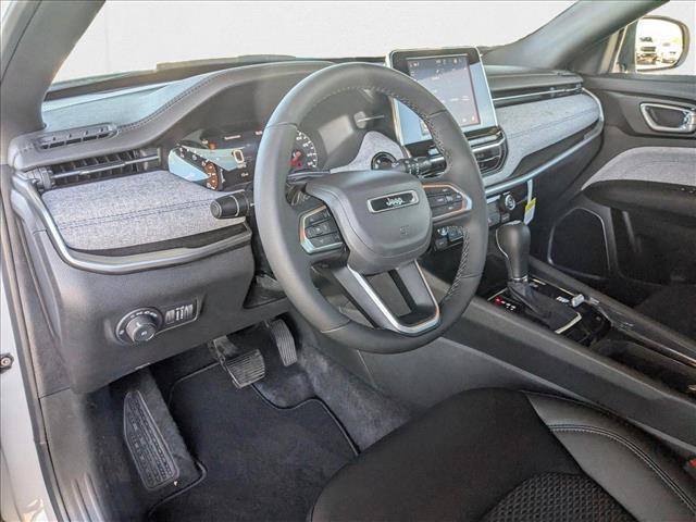 new 2025 Jeep Compass car, priced at $25,995