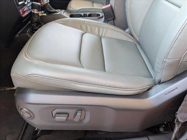 new 2025 Jeep Gladiator car, priced at $55,890