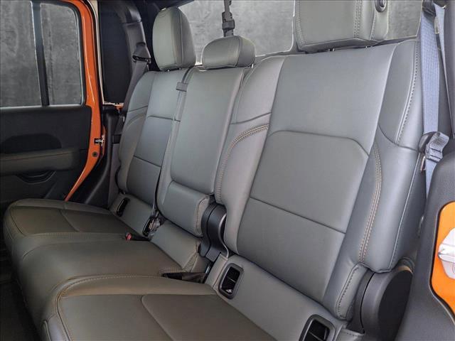 new 2025 Jeep Gladiator car, priced at $55,890