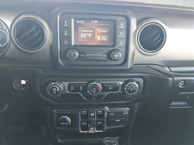 used 2020 Jeep Wrangler Unlimited car, priced at $25,233