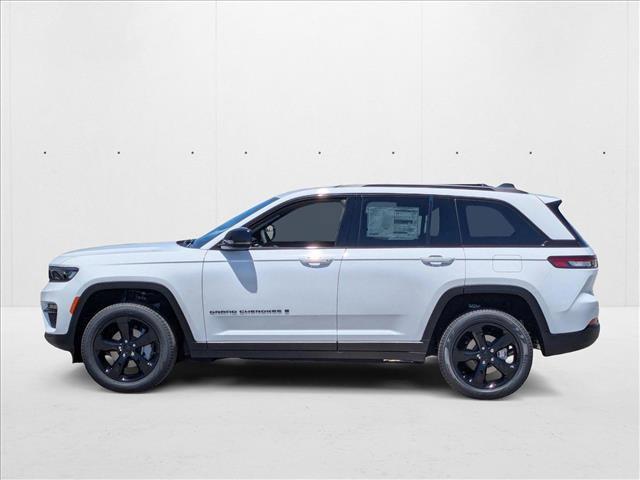 new 2025 Jeep Grand Cherokee car, priced at $42,999