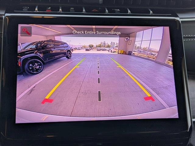 new 2025 Jeep Grand Cherokee car, priced at $42,999