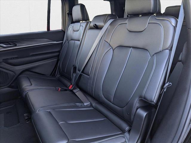 new 2025 Jeep Grand Cherokee L car, priced at $45,995