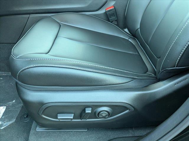 new 2025 Jeep Grand Cherokee L car, priced at $45,995