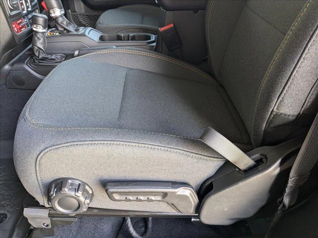 new 2025 Jeep Wrangler car, priced at $48,670
