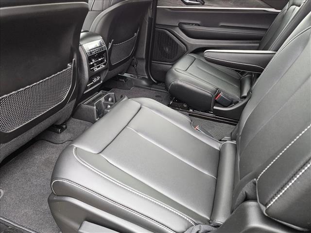 new 2025 Jeep Grand Cherokee L car, priced at $48,995