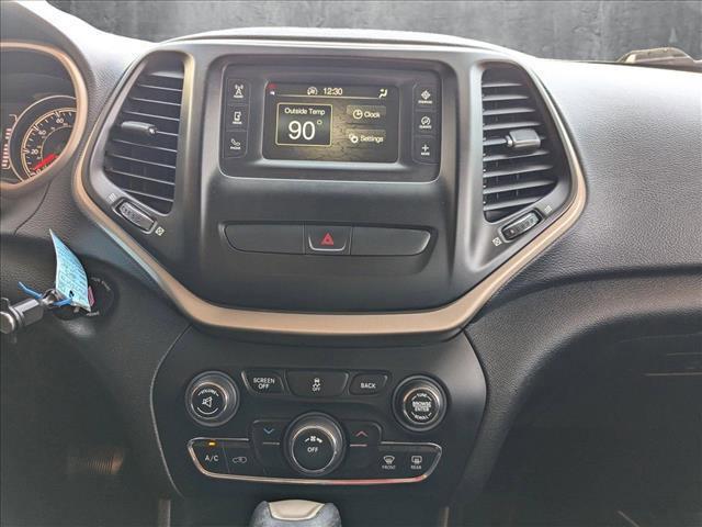 used 2015 Jeep Cherokee car, priced at $10,991