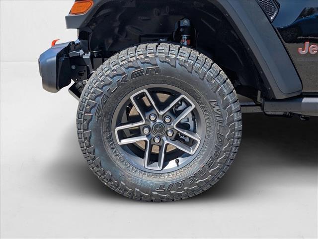 new 2025 Jeep Gladiator car, priced at $45,995