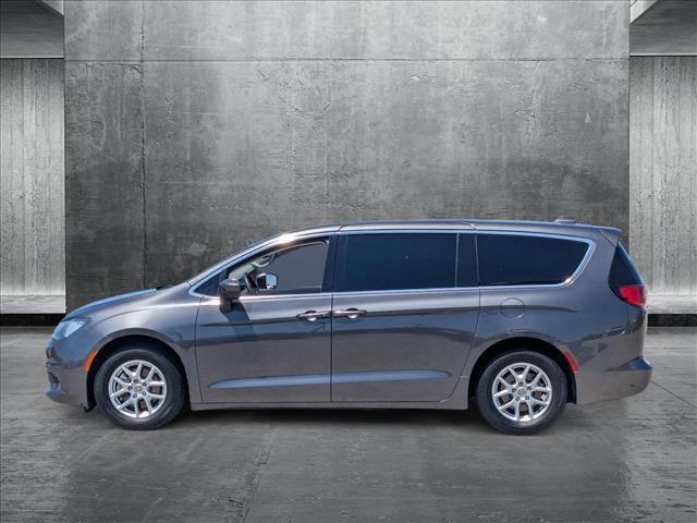 used 2017 Chrysler Pacifica car, priced at $15,991