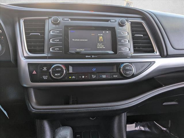 used 2015 Toyota Highlander car, priced at $18,788