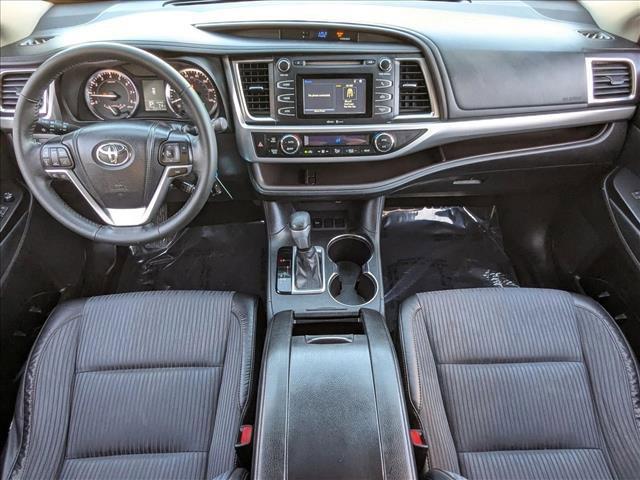 used 2015 Toyota Highlander car, priced at $18,788