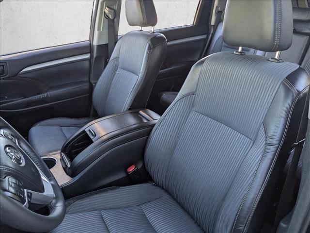 used 2015 Toyota Highlander car, priced at $18,788