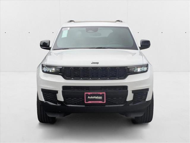 new 2025 Jeep Grand Cherokee L car, priced at $40,995