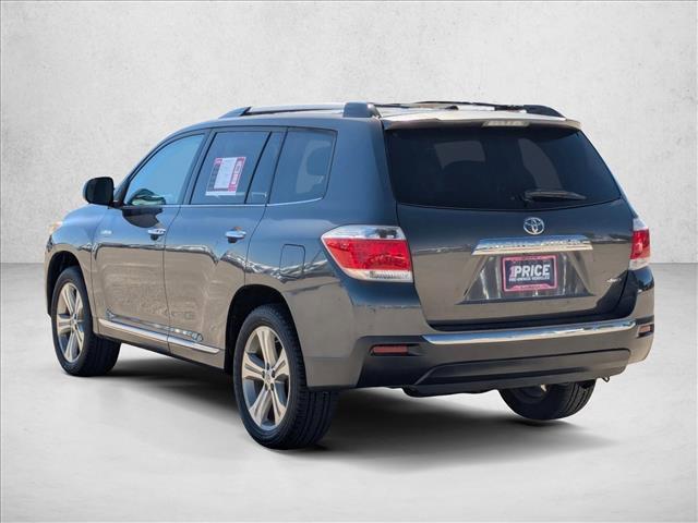 used 2013 Toyota Highlander car, priced at $15,991