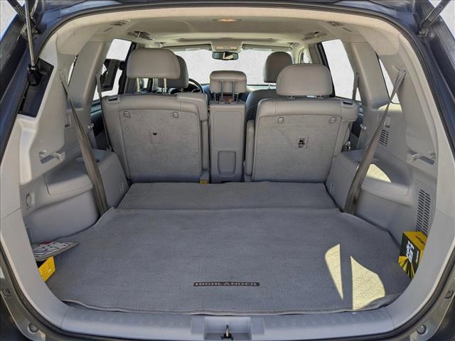used 2013 Toyota Highlander car, priced at $15,991