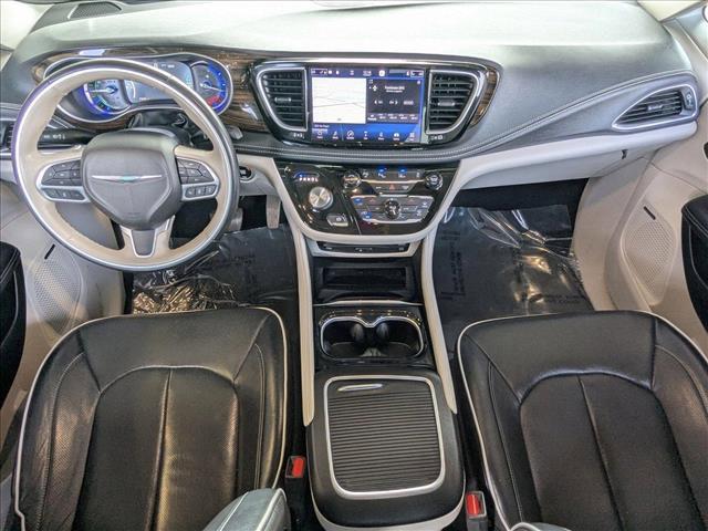 used 2021 Chrysler Pacifica Hybrid car, priced at $26,495