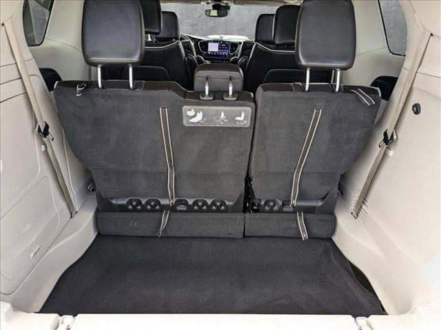 used 2021 Chrysler Pacifica Hybrid car, priced at $26,495
