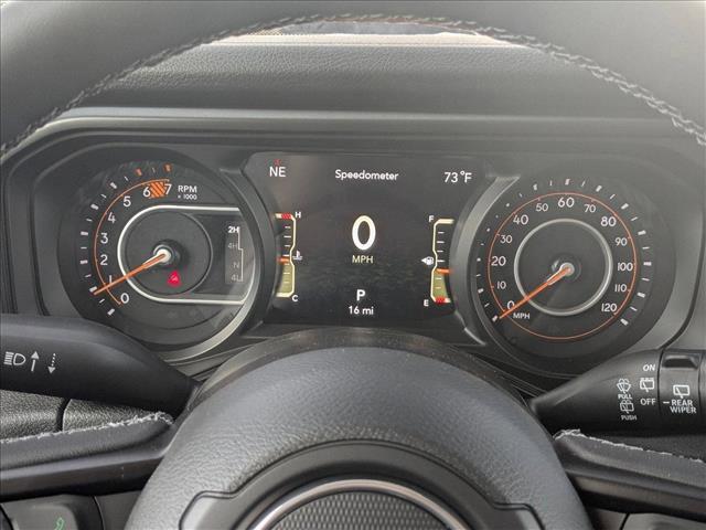 new 2025 Jeep Wrangler car, priced at $47,352