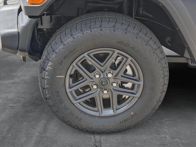 new 2025 Jeep Wrangler car, priced at $47,352