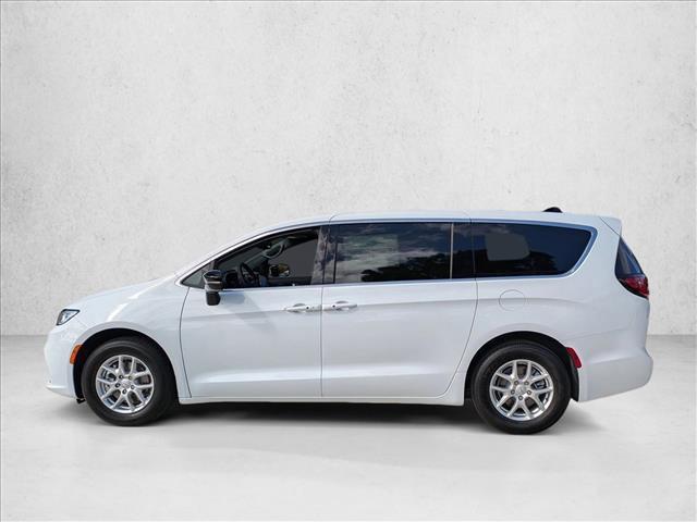 new 2026 Chrysler Pacifica car, priced at $39,110