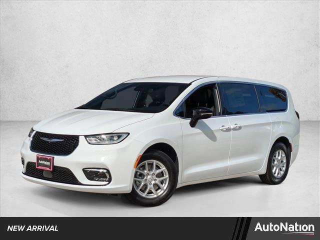 new 2026 Chrysler Pacifica car, priced at $39,110