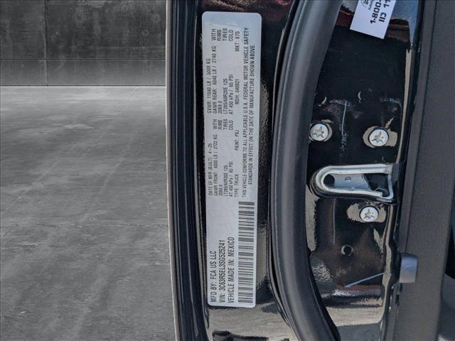 new 2025 Ram 2500 car, priced at $83,624