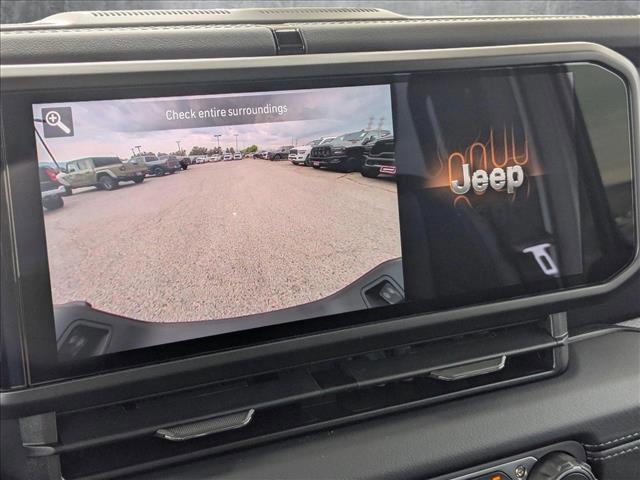 new 2025 Jeep Gladiator car, priced at $44,735