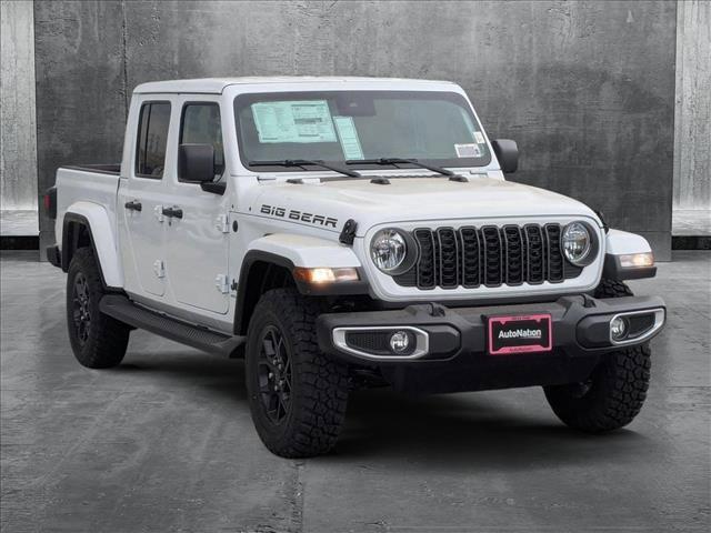 new 2025 Jeep Gladiator car, priced at $44,735
