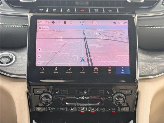 new 2025 Jeep Grand Cherokee car, priced at $44,900