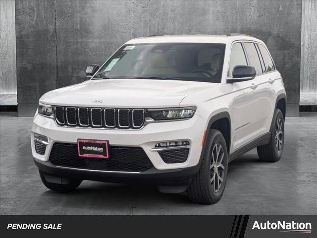 new 2025 Jeep Grand Cherokee car, priced at $44,900
