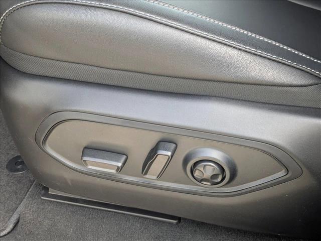 new 2025 Jeep Grand Cherokee car, priced at $50,220