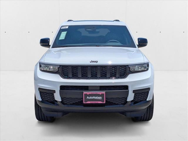 new 2025 Jeep Grand Cherokee L car, priced at $41,995