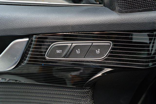 used 2025 Hyundai Palisade car, priced at $46,900