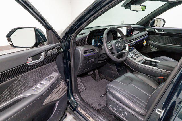 used 2025 Hyundai Palisade car, priced at $46,900